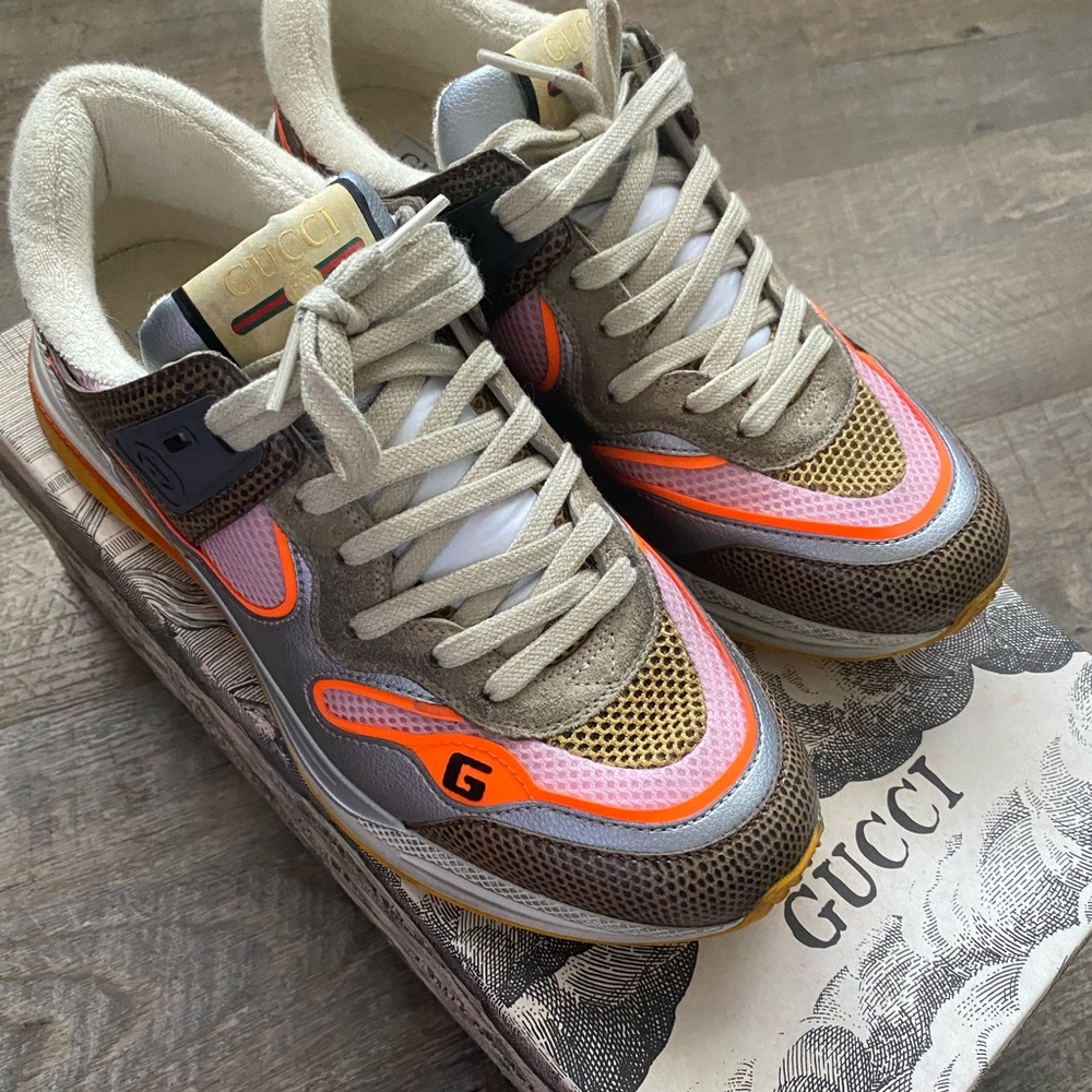 Gucci Sneakers